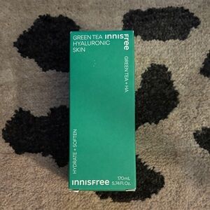 Innisfree Green Tea Hyaluronic Skin Moisturizer — Hydrating Green Lotion